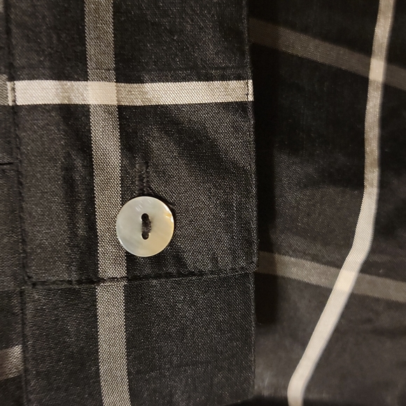 Silkland 100% Silk Button Up Shirt Sz Medium Black and White - Picture 6 of 6